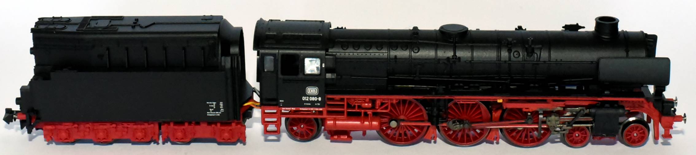 Immagine che contiene testo

Descrizione generata automaticamente